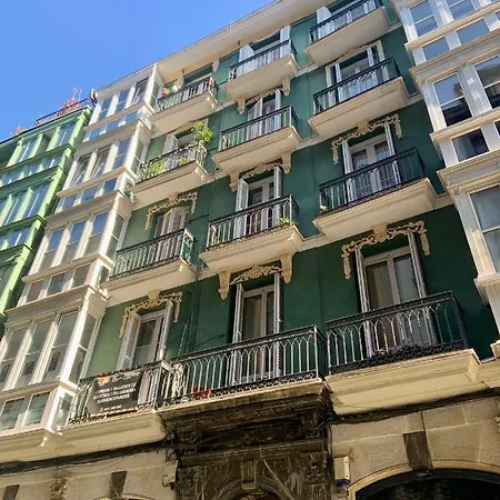 Проживання в сім'ї Askao - Casco Viejo - Lbi00444 Більбао